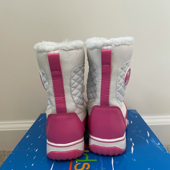 Totes kids Snow boots! - Picture 5 of 7